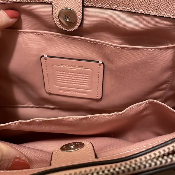 Coach shoulder bag / light pink - Picture 8 of 10